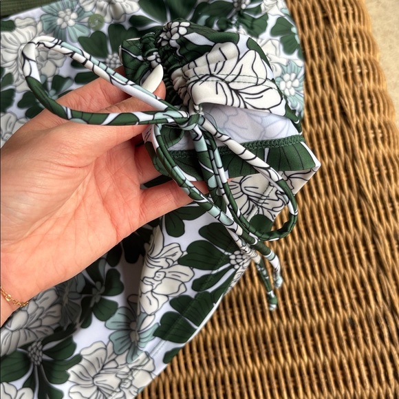 NWT Livy&Kate Swim Top and Skirt small and large olive and Baja - Picture 6 of 8